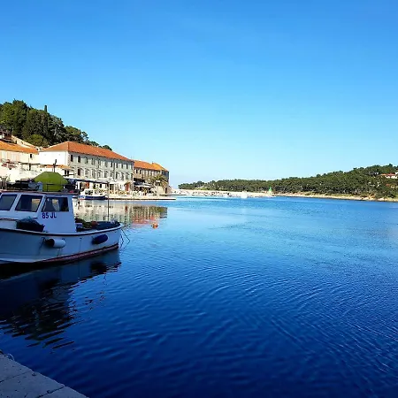 Marijeta Jelsa (Hvar)