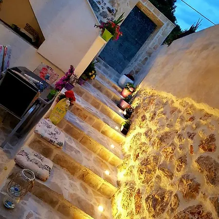 Marijeta Jelsa (Hvar)